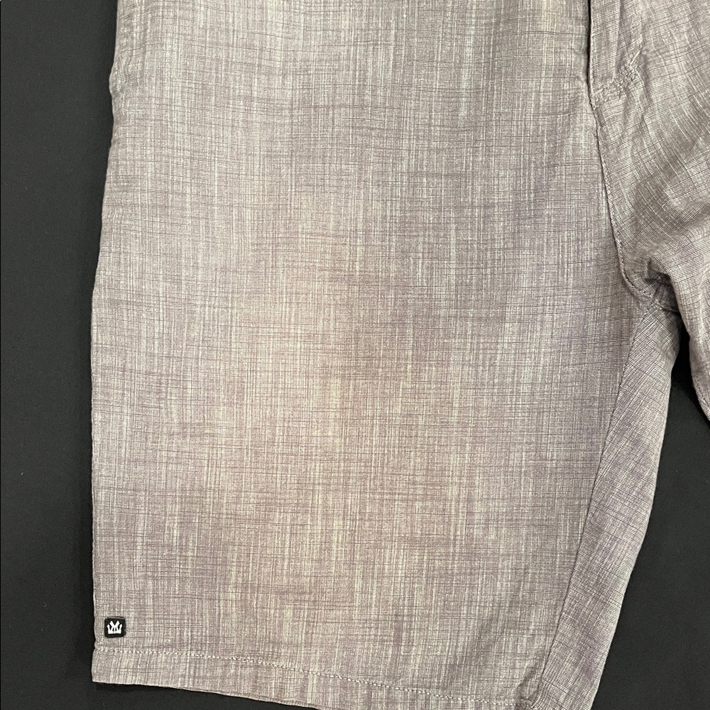 Micros Men's Heathered Gray Flat Front Shorts - Picture 4 of 4